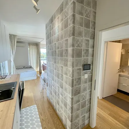 Апартаменти Leon